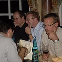 Miteinander wurden neue Strategien entworfen und sich bekannt gemacht. Miteinander wurden neue Strategien entworfen und sich bekannt gemacht.