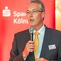 Begrüßung durch Ulrich Voigt (Vorstand, Sparkasse KölnBonn)