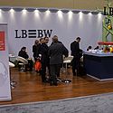 S-CountryDesk passt nicht nur optisch in die internationale Bankenwelt. S-CountryDesk passt nicht nur optisch in die internationale Bankenwelt.