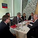 Experten für Frankreich mit Interessierten