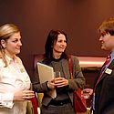 ...ebenso wie Unterhaltungen mit Partnerbanken aus Tschechien... ...ebenso wie Unterhaltungen mit Partnerbanken aus Tschechien...